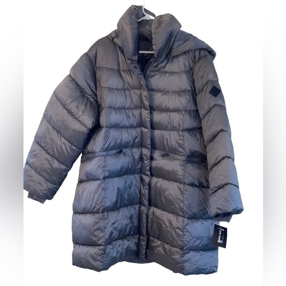 NEW- Steve Madden Plus Size, long puffer jacket / parka detachable hood. Size 3X - Picture 6 of 11